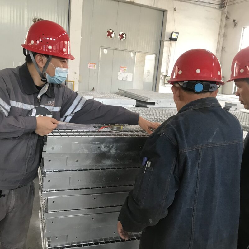 steel grating supplier Middle East - Steel Grating Supplier Middle East: Middle East Buyer Guide steel grating reference