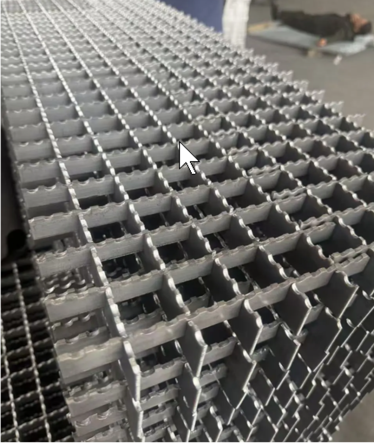 anti-slip press-locked grating panel